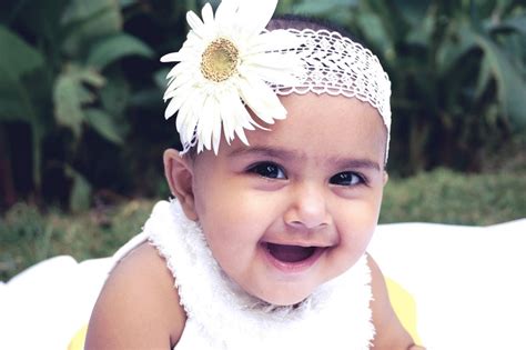 女婴可爱婴儿孩子可爱的小脸白可爱的宝宝图片免费下载_人物素材免费下载_办图网