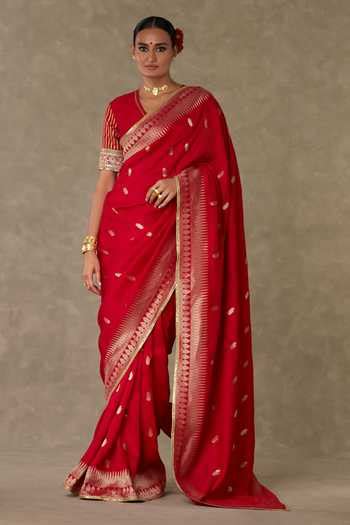 Buy Red Jacquard, Silk Haath Phool Pattern Saree With Unstitched Blouse ...
