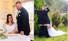 X Wedding by Photo Of What Appears To Be An X Wedding