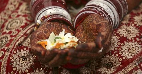 Karnataka minister's daughter alleges forced marriage, severs ties with ...