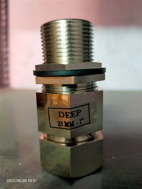 Double Compression Cable Gland - 19 mm Double compressor cable gland ...