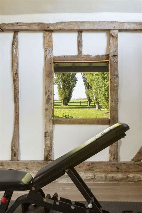 Functionally Classified Barn 的图像结果