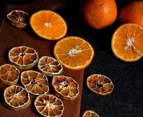 Solar Drying Technology For Fruits Dehydration in Maharashtra