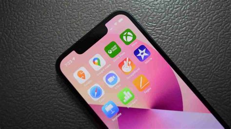 Major warning issued for iPhone users! Download iOS 15.6.1 update now ...
