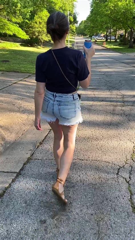 Goodlordlori onlyfans privat with a toy - wxx.wtf - EroFound