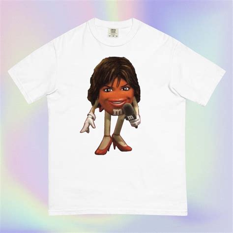 Lisa Rinna M&M | Funny Random Viral Meme Iconic Housewife Print | Short ...