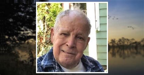 Obituary | Robert T Summers of Rhinelander, Wisconsin | HILDEBRAND ...