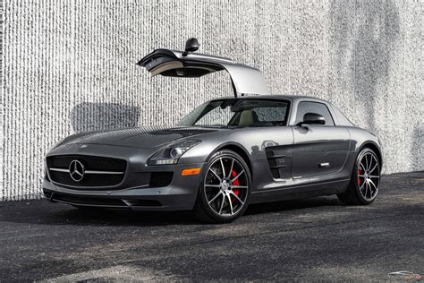 Used 2013 Mercedes-Benz SLS AMG GT FULL Special Order Color Spec, Extended Carbon Trim, 1000W B ...