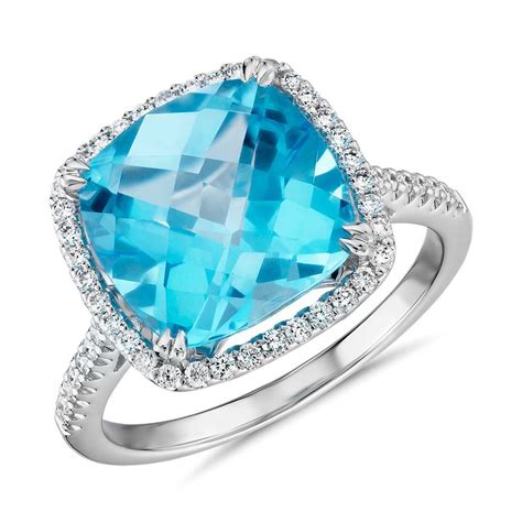 Platinum vs White Gold: How to Choose - International Gem Society