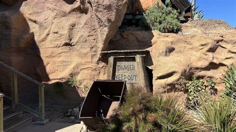 Calico Mine Ride at Knotts Berry Farm
