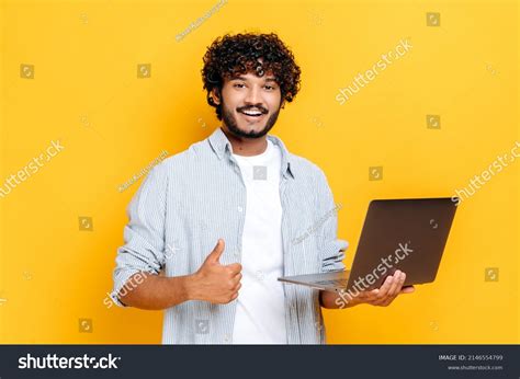 358 Smart Student Using Laptop Thumbs Up Images, Stock Photos & Vectors | Shutterstock
