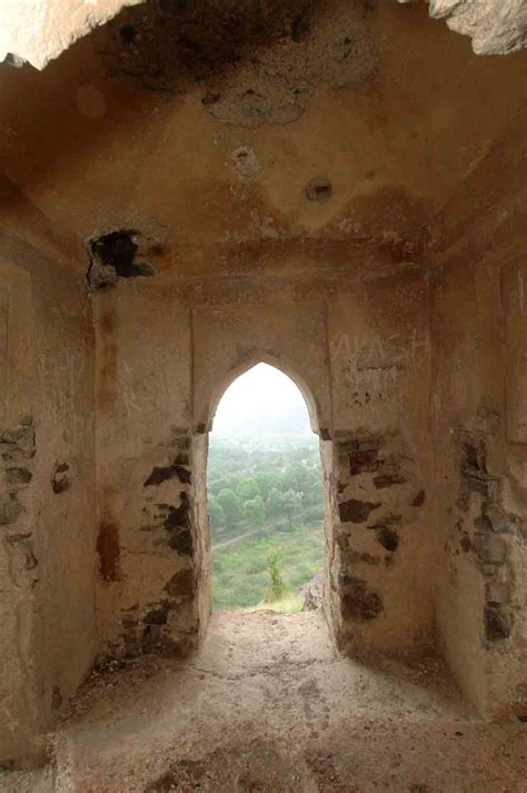 Collections-Virtual Museum of Images and Sounds