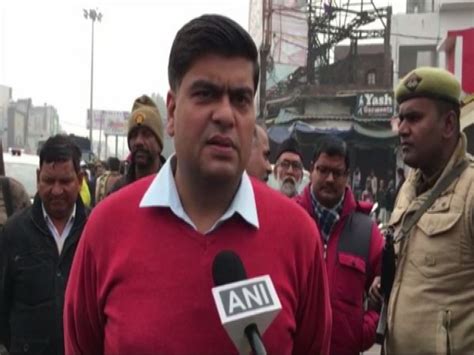 Six cases registered, 24 persons identified in anti-CAA protests: Meerut DM
