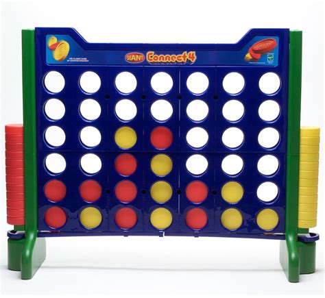 Review: Big Game Hunters Giant Connect 4 - Family Fever