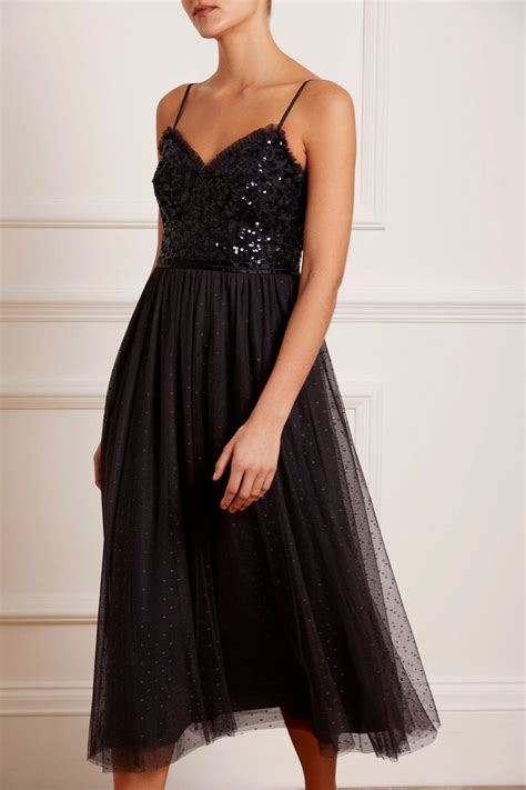 Super stylish black bridesmaid dresses your party will love!