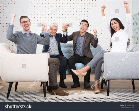 Excited Business People 的图像结果