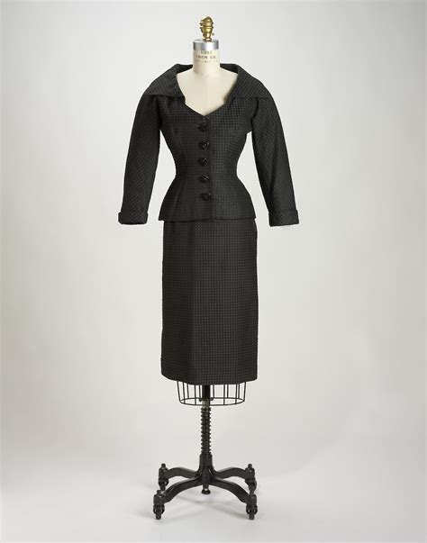“Black suit with three-quarter sleeves” by Cristóbal Balenciaga in RISD Museum | Spanish art in ...