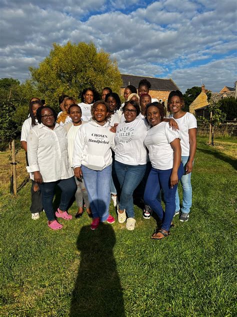 Weekend Retreat — Tulia