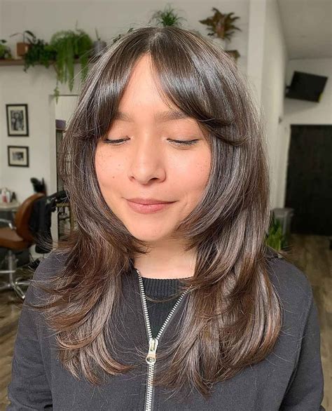 Face Framing Haircuts For Wavy Hair at Taylah Scobie blog