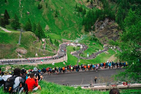 The ascent of Passo Fedaia by bike