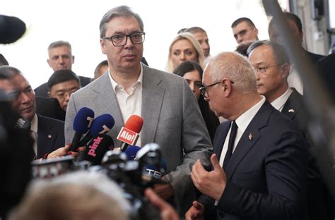 Vučić: "Potpuno sam posvećen 2027. godini"; "Beograd-Subotica za sat i ...