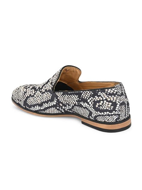 Buy Snake Print Loafers Online – Sanfrissco