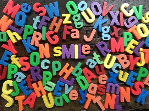 Fisher Price Magnetic Letters ~ Vintage ~ Large Lot of 100+ ~ Alphabet ...