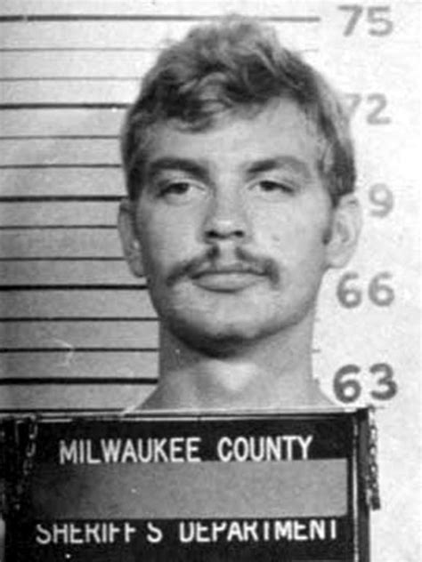 Feb. 17th, 1992: Serial killer Jeffrey Dahmer sentenced - CBS News
