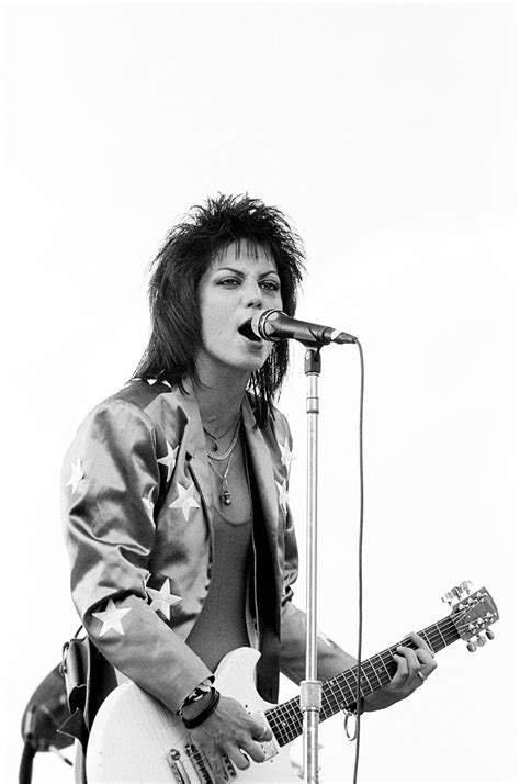 Rebel With a Cause: The Joan Jett Hairstyle and Its Role in Shaping ...