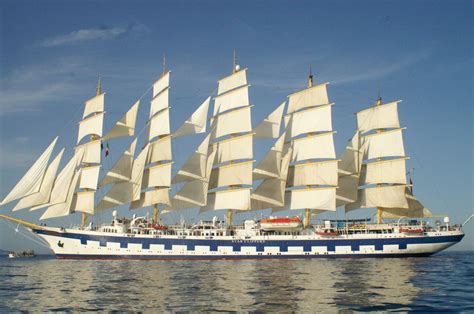 Royal Clipper Cruise of the Amalfi coast | Amalfi coast, Small ship ...