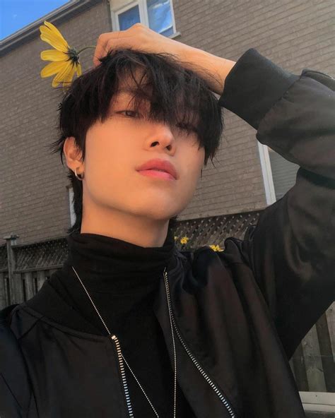 Pin by Nati on filho luka | Cute asian guys, Men blonde hair, Blonde ...