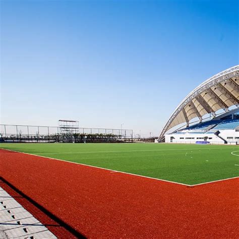 Outdoor Football Field 的图像结果