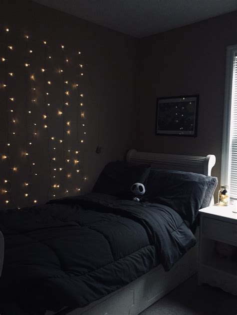 emo bedroom aesthetic