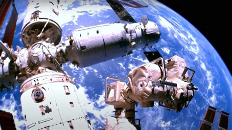 See stunning new views of China's Tiangong space station and Earth ...
