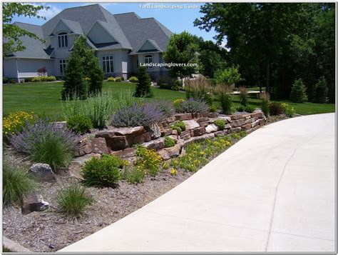 end of driveway landscaping ideas