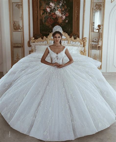 Most Beautiful Wedding Gown In History
