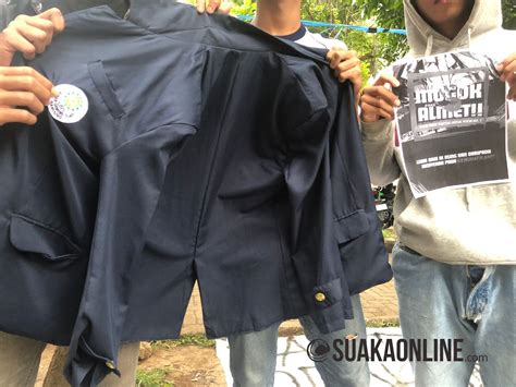 Buntut Kualitas yang Mengecewakan, Mahasiswa Baru UIN SGD Bandung Kembalikan Jas Almamater ...