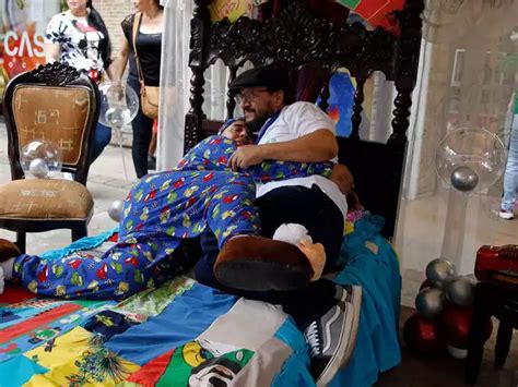 How people in Itagui, Columbia celebrated World Day of Laziness ...