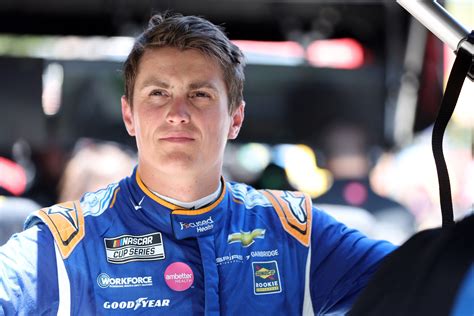 Inside The Sophia Desos Leak: Unseen Photos And Videos - Truth or Fiction