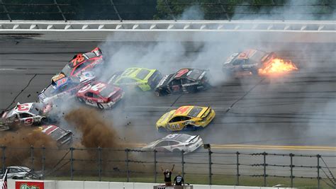 2017 Nascar Crash Talladega