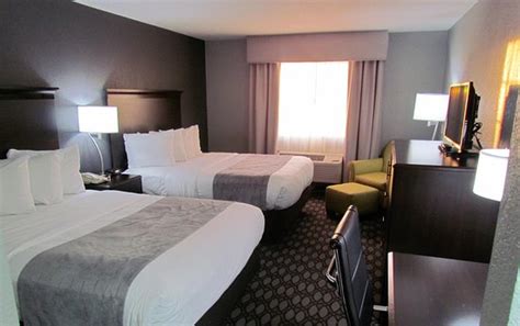 OAK HILL INN & SUITES (Canton) - Hotel Reviews, Photos, Rate Comparison ...
