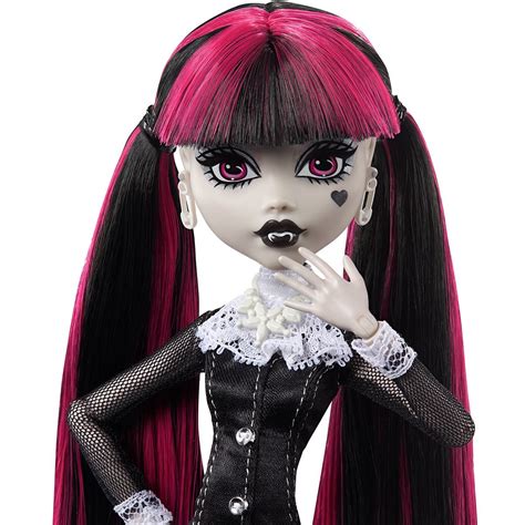 Monster High Reel Drama Draculaura Doll - Entertainment Earth