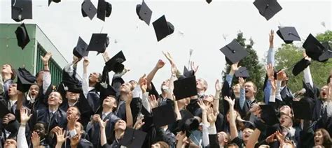 学历认证怎么弄《国外文凭硕士学位缩写文凭代办》学位证书编号查 | PDF