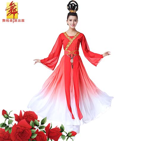 出裙子塞什么礼物最新素材