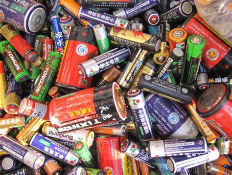 废弃锂电池回收解决的使用价值和必要性_泊祎回收网
