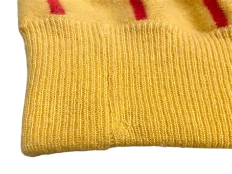 80s-90s Cashmeres カシミア ニットベスト ストライプ イエロー×レッド【M】MADE IN SCOTLAND | BACK ...