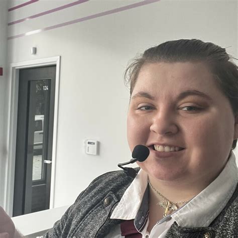 Audrey - Drawing teacher - ₹2182/h