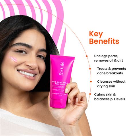 Buy Salicylic Acid Face Wash with Niacinamide & Cica - 100 ml – Foxtale