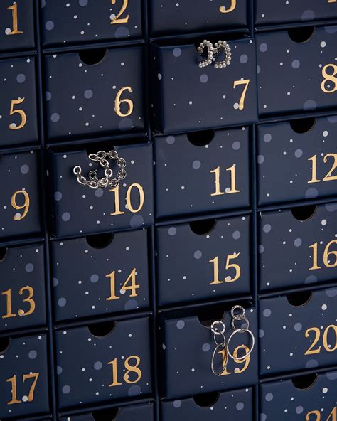 The Signature Stack Mystery Advent Calendar – Sterling Forever
