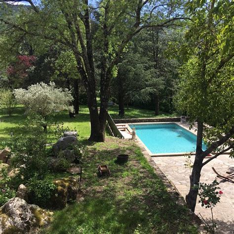 LA MECANIQUE DES FRERES BONANO (Colombieres-sur-Orb) - Guesthouse ...